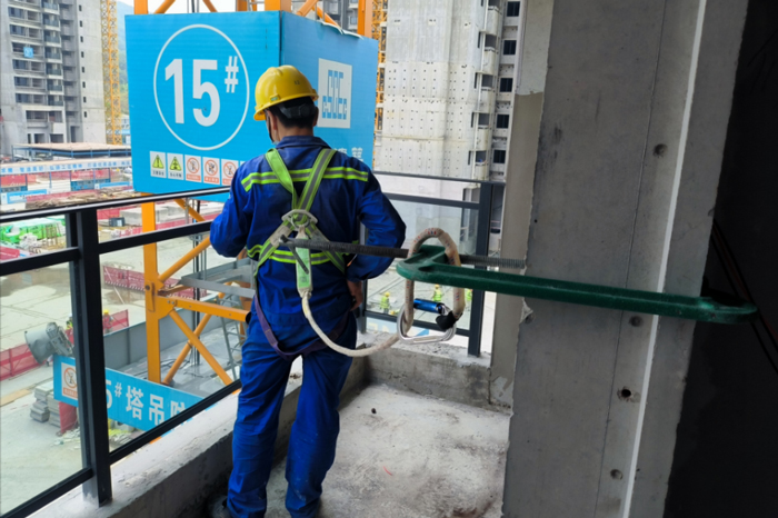 高端仿石漆，就选科创美——安全先行 高空作业防护指南