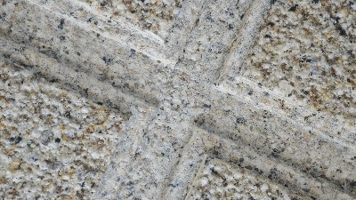 科创美冠晶石：以科技与环保重塑建筑美学新时代