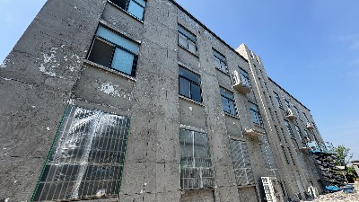 科创美涂料工厂：厂房外墙仿石漆翻新工期