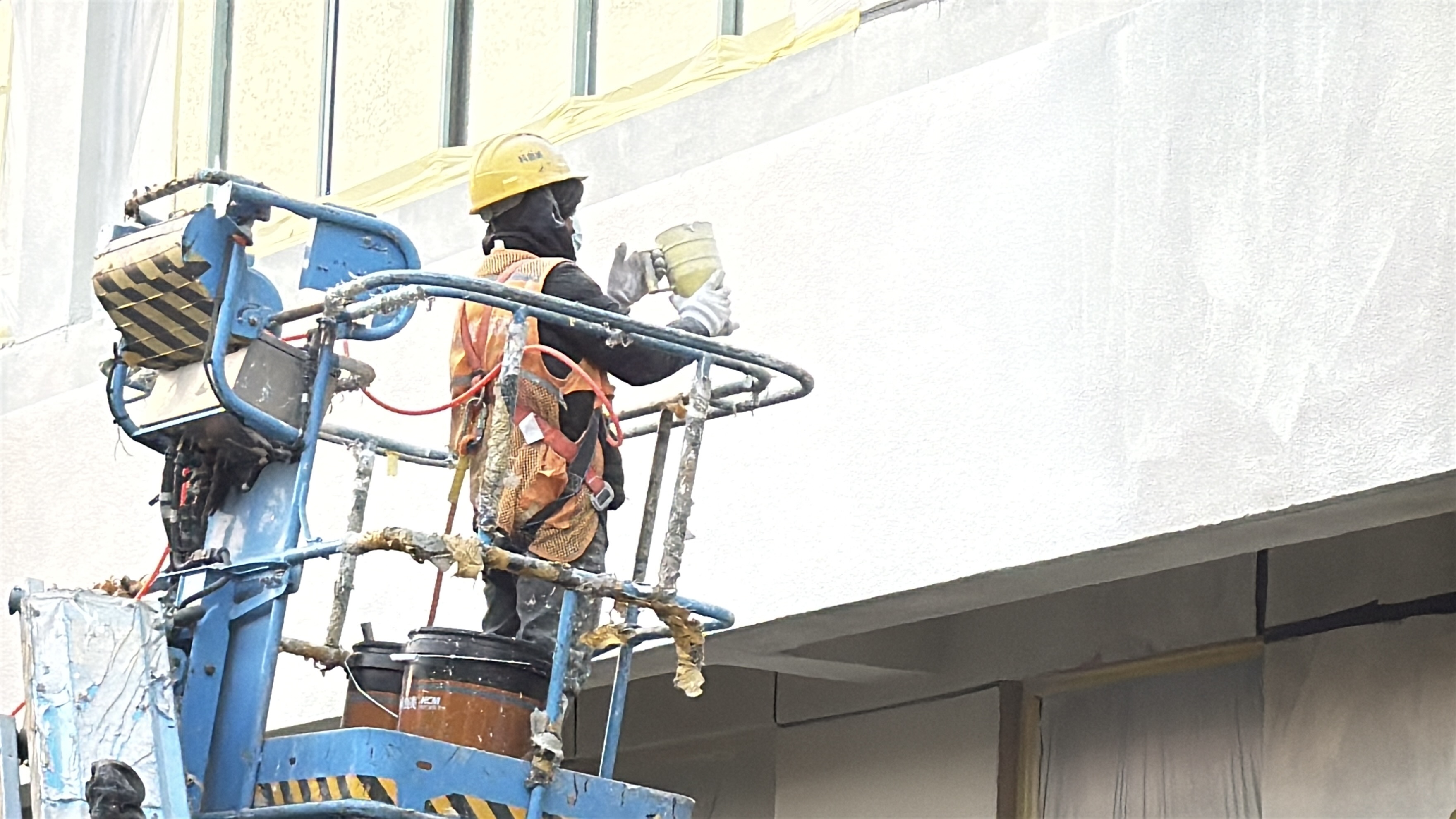 安徽科创美：外墙翻新仿石漆从基层到完工全流程